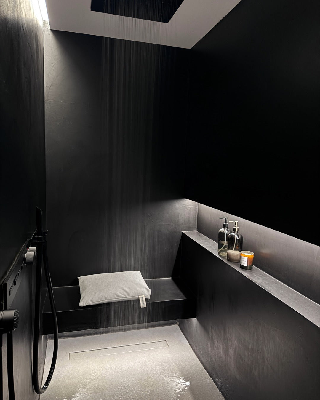 Shower sofa seat cushion